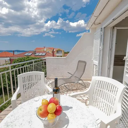 Lejlighed Nada With Seaview